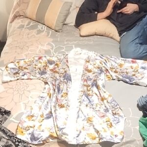 Just Love Floral Kimono - Multicolor
